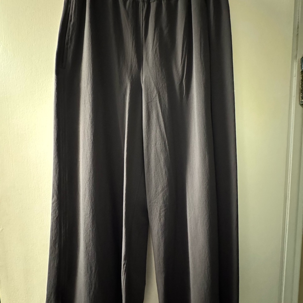 Women’s LuLu Lemon Black Pants